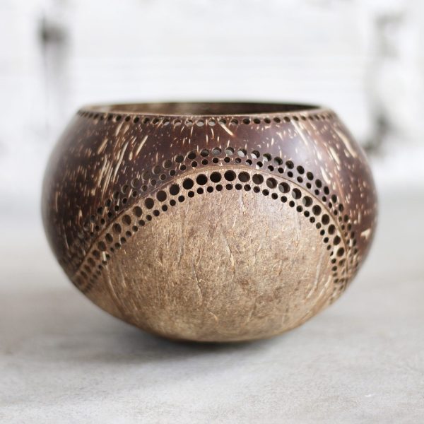 Thenga Jumbo Hand Carved Coconut Candle Shell Holder