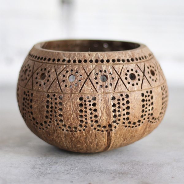 Thenga Jumbo Hand Carved Coconut Candle Shell Holder